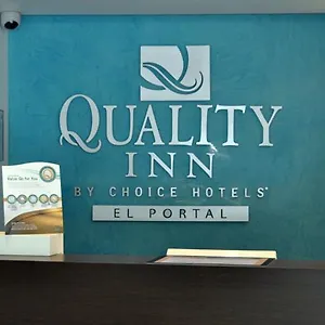 Quality El Portal Hotel